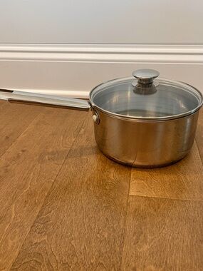 Wolfgang Puck Cookware: 3 Quart Sauce Pan: 18-10 Stainless Steel : W/ Lid